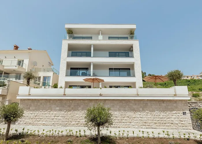 Savina Beachfront Oasis