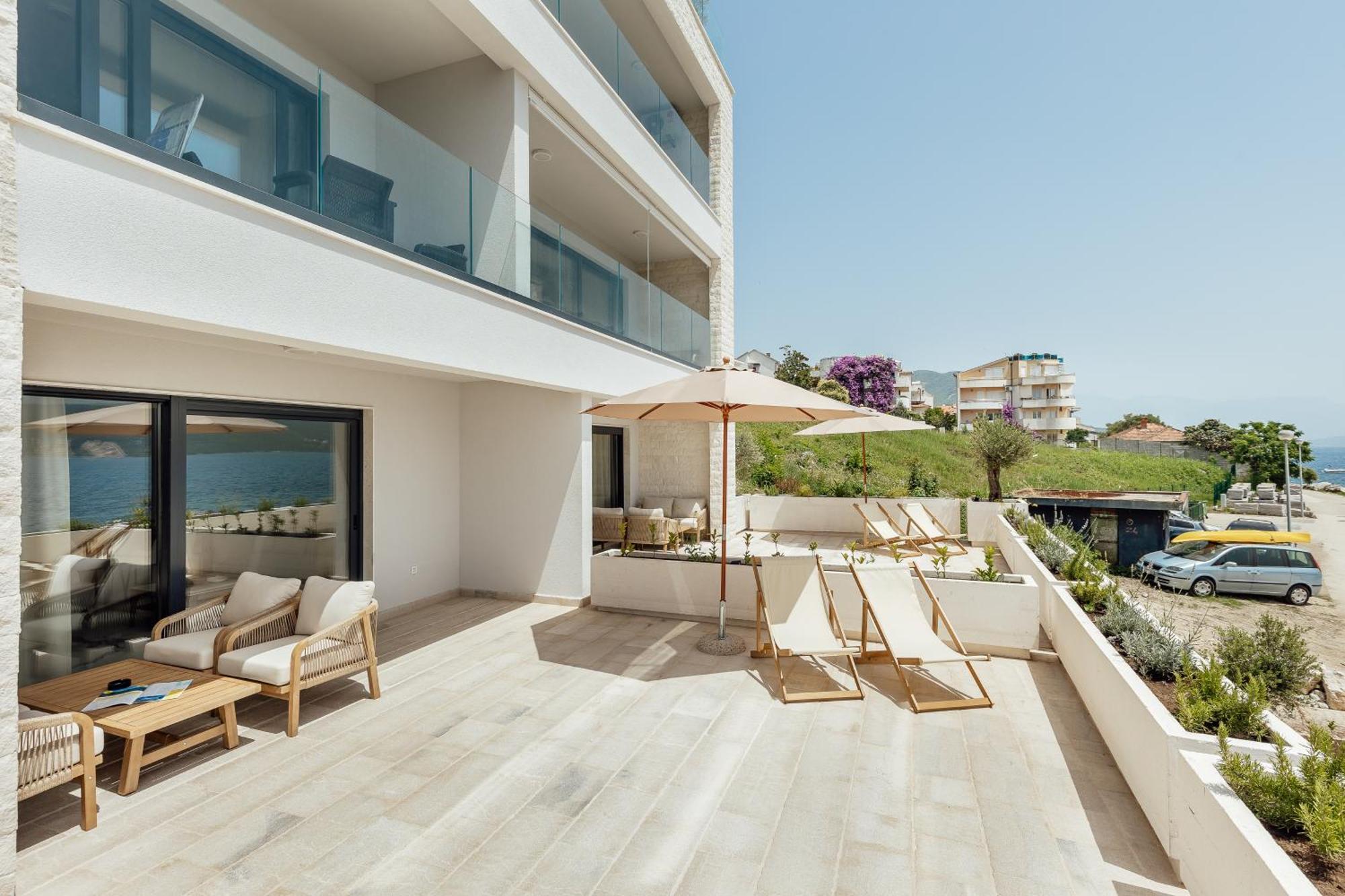 Appartement Savina Beachfront Oasis *